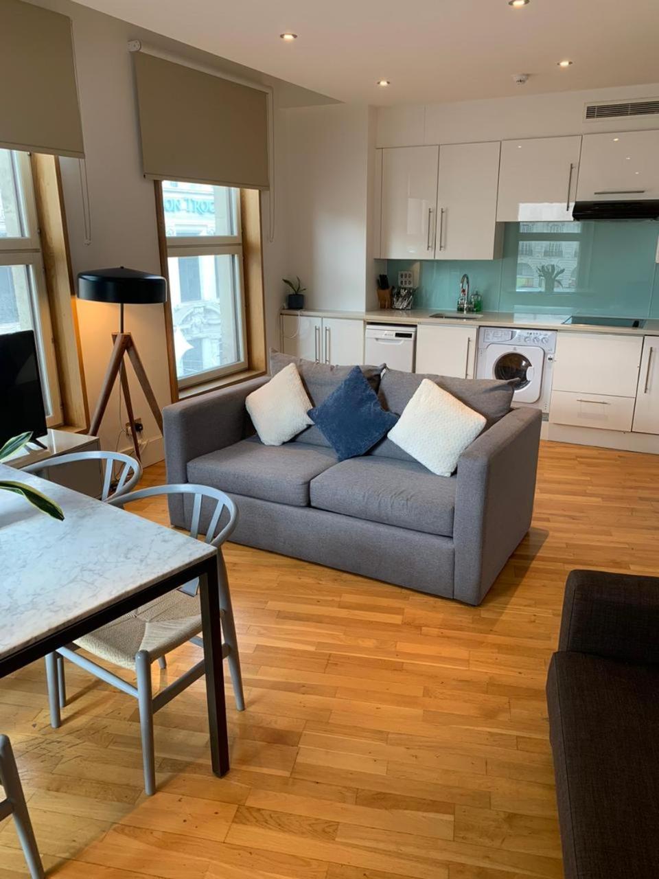 High Apartment In St James Piccadilly Cov10 Лондон Екстериор снимка