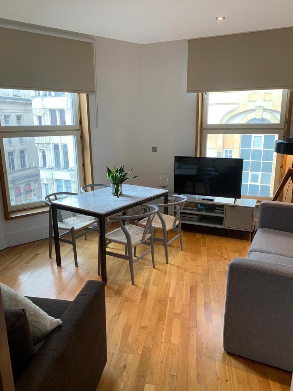 High Apartment In St James Piccadilly Cov10 Лондон Екстериор снимка